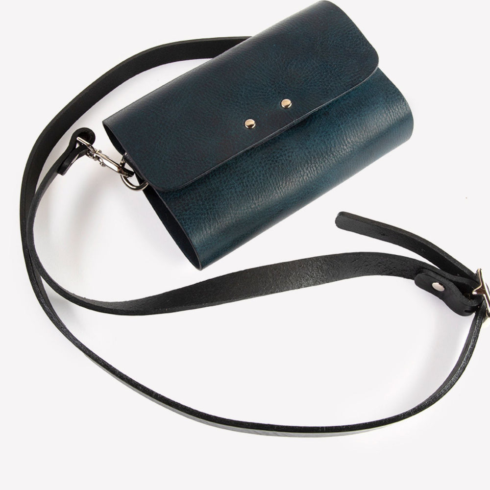 
                      
                        Mini rhythm bag navy - Kate Sheridan
                      
                    