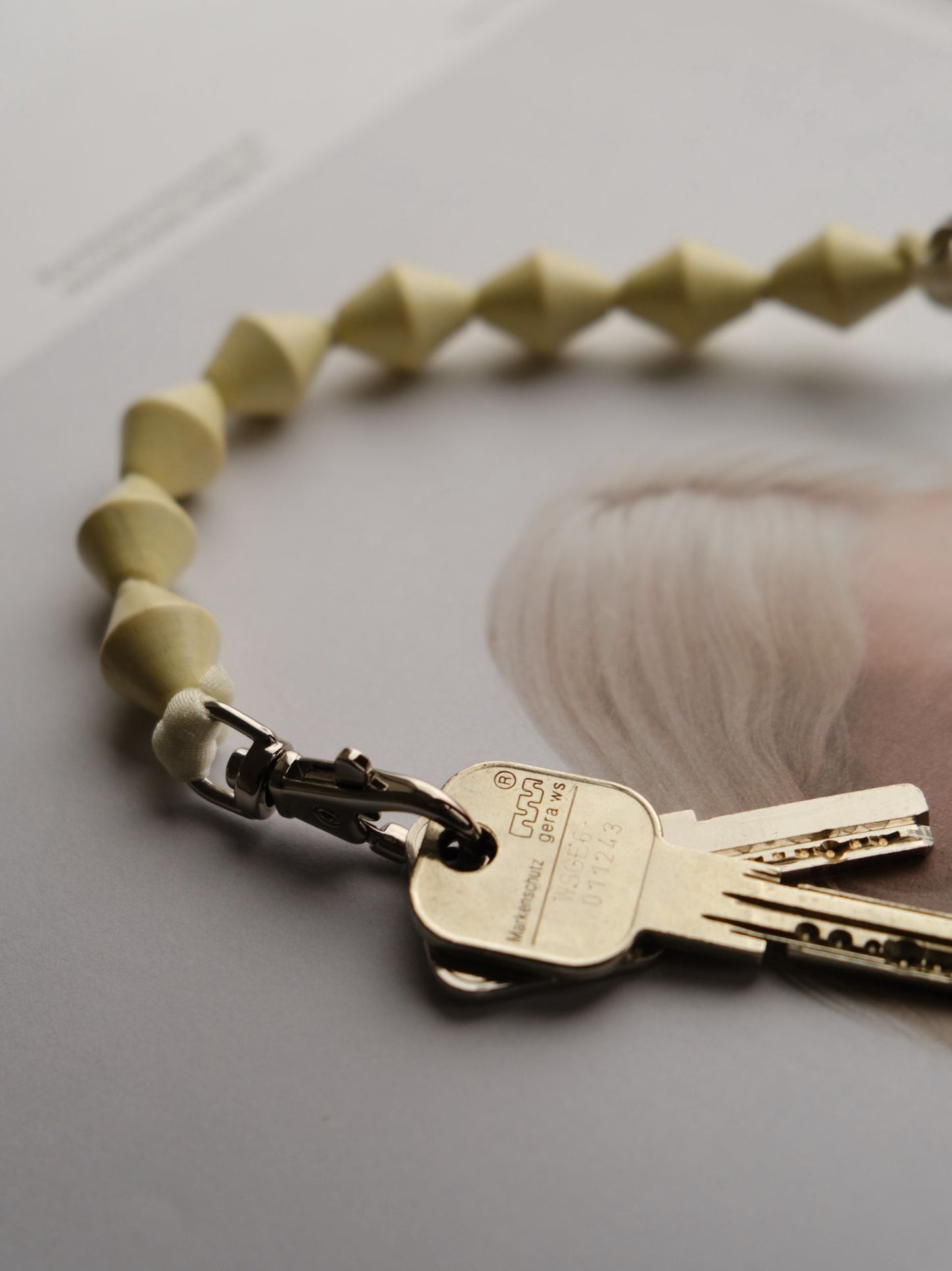 Keyholder white - Ina seifart