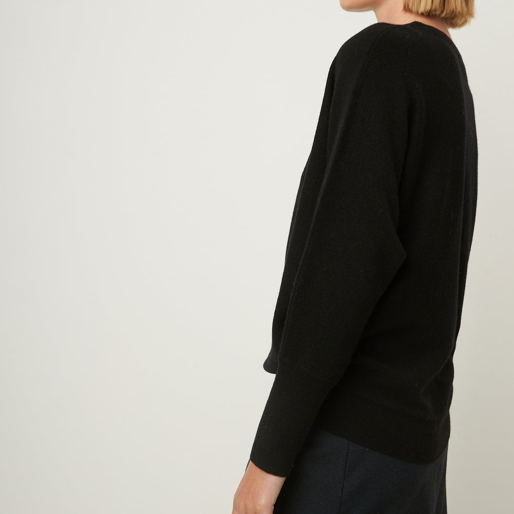 
                      
                        Lou Pull sweater 24a Black
                      
                    