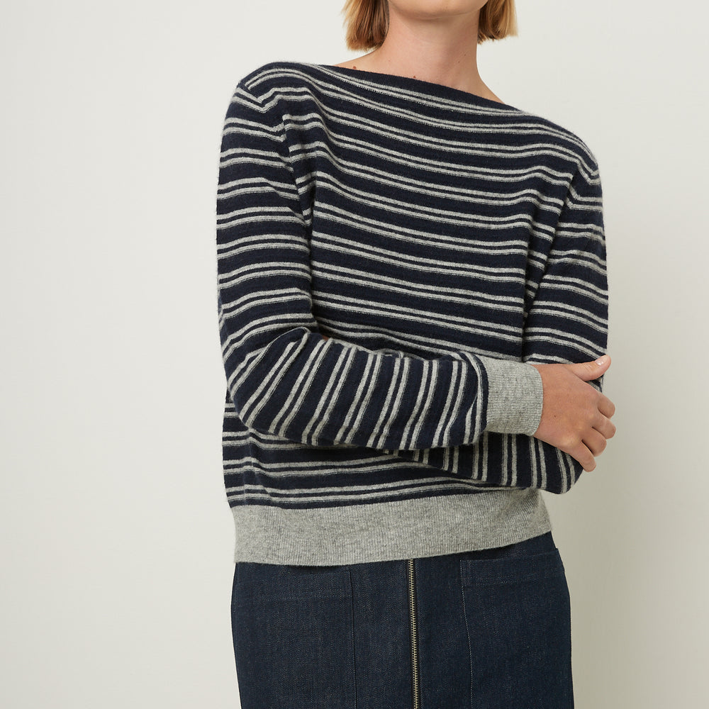 
                      
                        Lou Marin/s sweater 24a Stripe 3
                      
                    