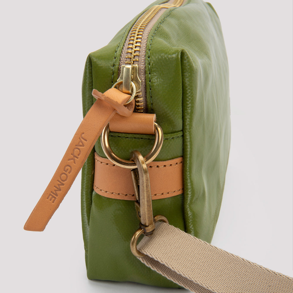 
                      
                        Mini besace green bag - Jack Gomme
                      
                    