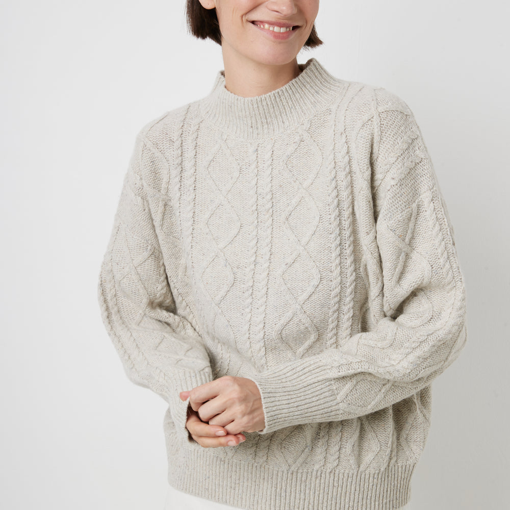 
                      
                        Aran Pull 23h Natural
                      
                    