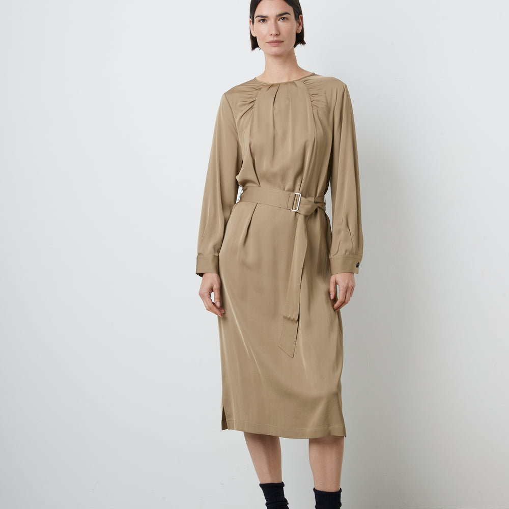 
                      
                        Foma dress 24a Rv4617
                      
                    