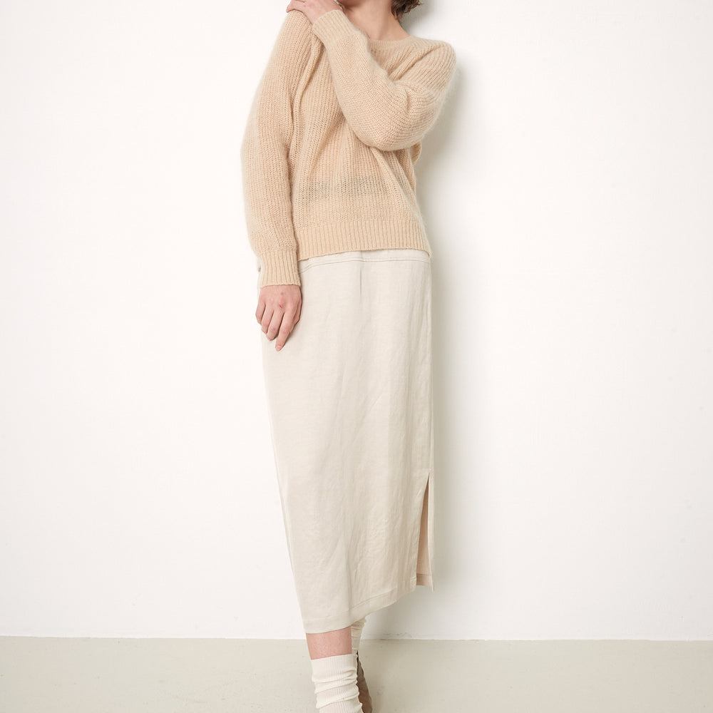 
                      
                        Mowo Pull 25p Beige
                      
                    