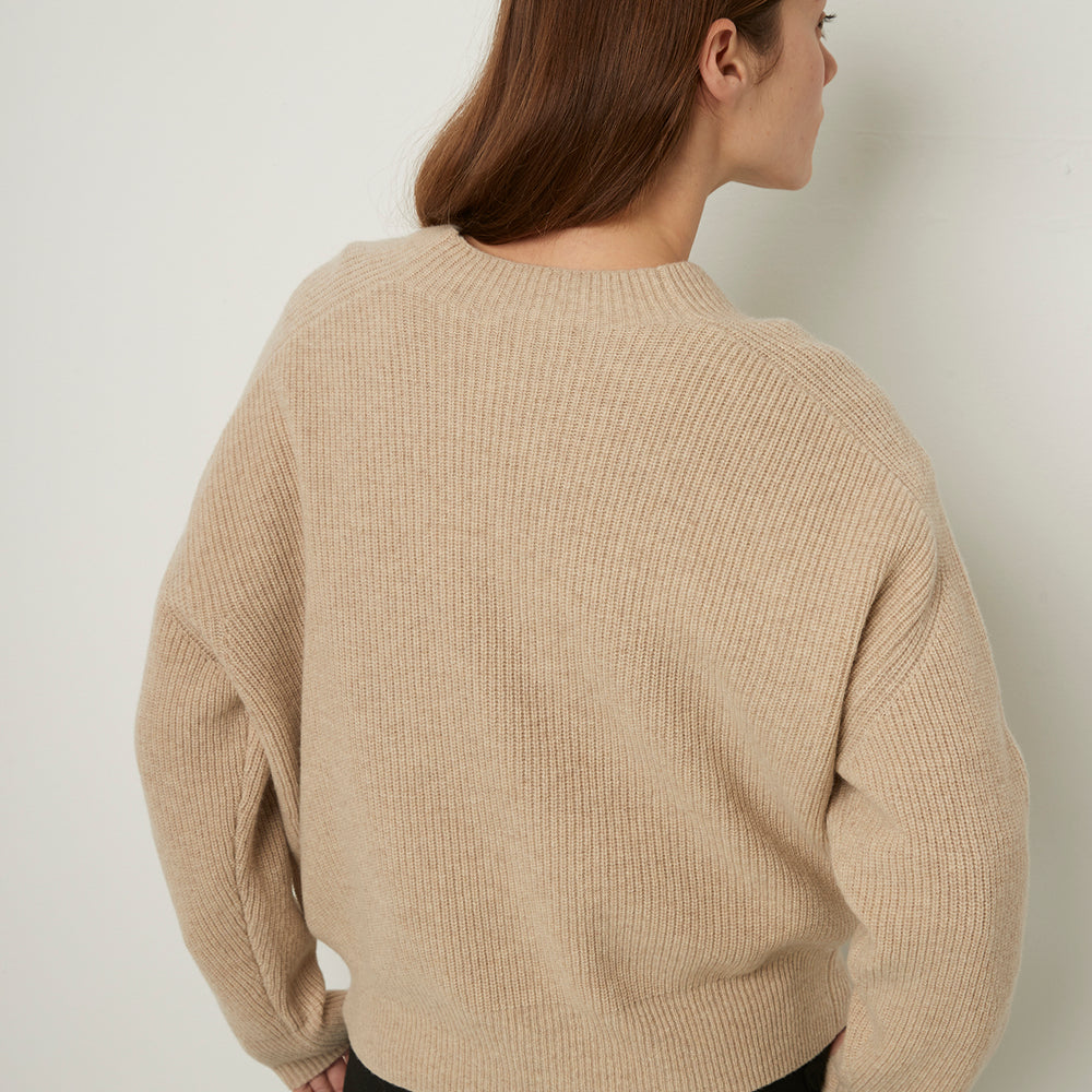 
                      
                        Gal Ribs sweater 24a Linen
                      
                    