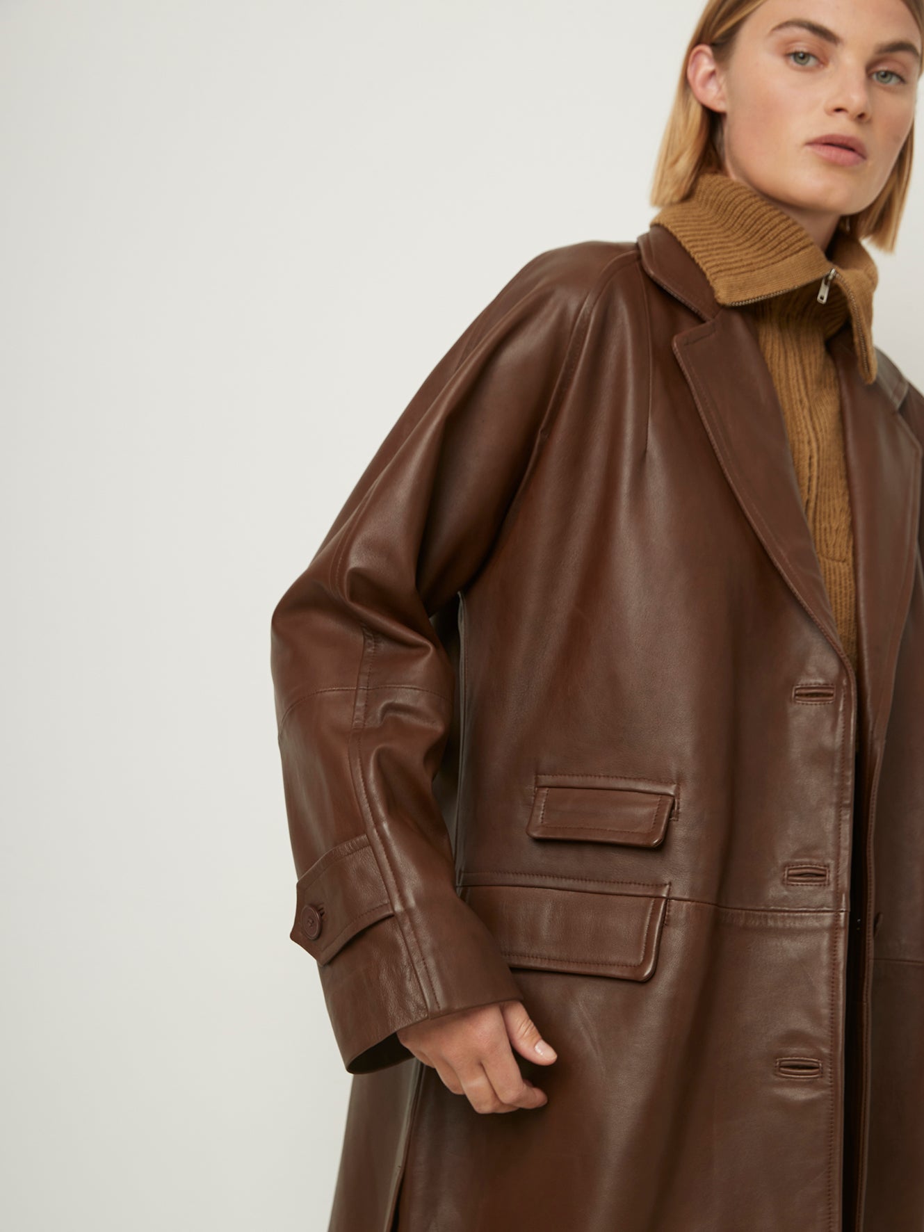 Skin Coat 24a Brown