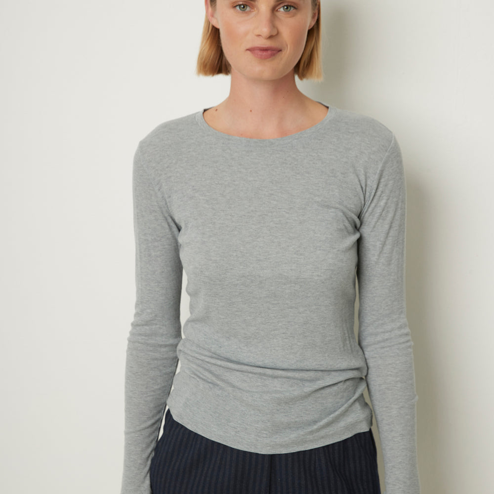 
                      
                        Cashcot Rond t-shirt 24a Grey
                      
                    